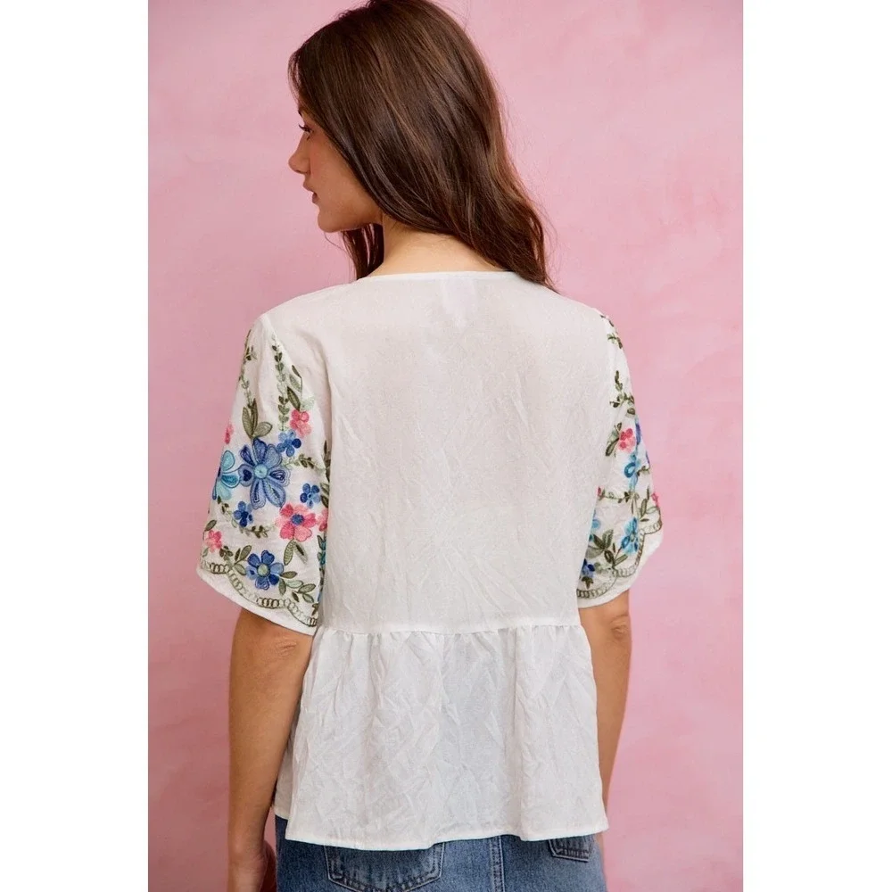 SO ME Floral Embroidered Baby Doll Blouse Top - Medium - Picture 3 of 5